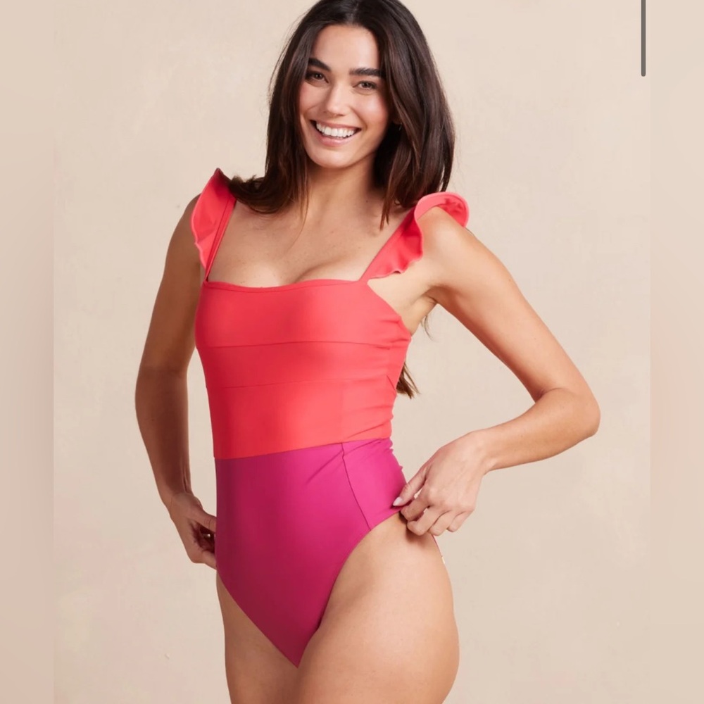 Summersalt The Ruffle Oasis NWT